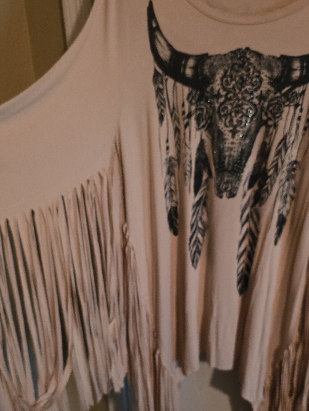 Vocal Beige Fringe Top with Embellished Bull Skull - Picture 2 of 7
